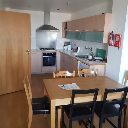 Modern Penthouse Διαμέρισμα *